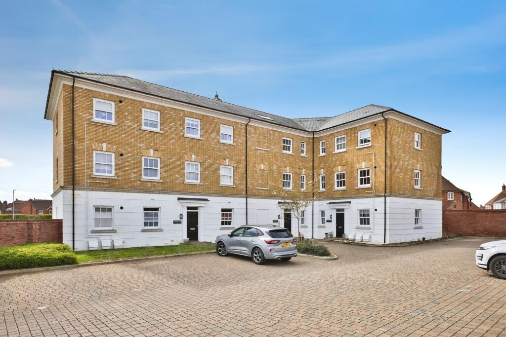 Shepherd Court, Yeovil