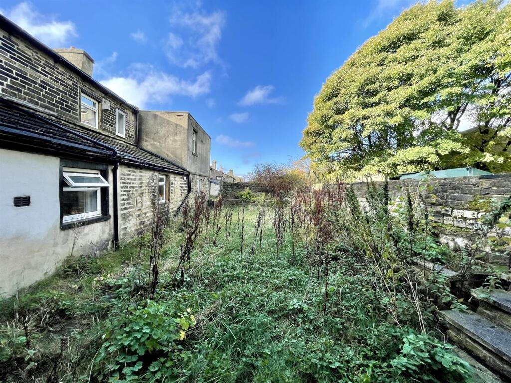Additional image 20 of West End, Queensbury, Bradford