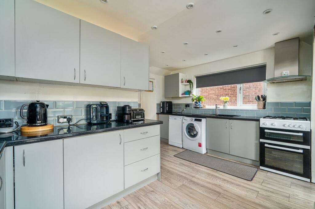 Additional image 4 of Moorside Vale, Drighlington
