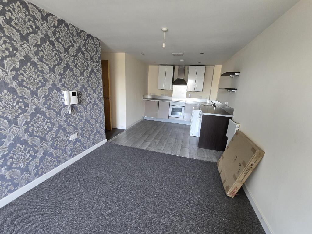 Additional image 93 of 88 Otley Road, Shipley, West Yorkshire, BD18