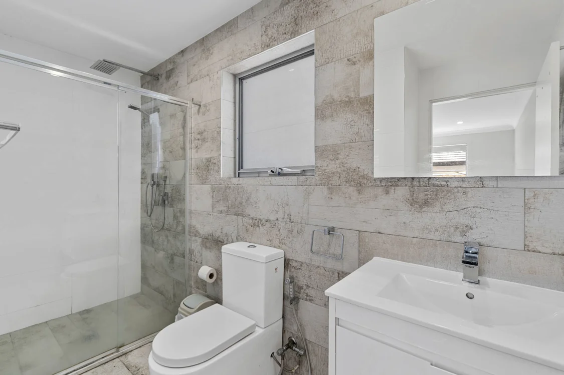 Additional image 11 of 2/198 Old Kent Rd, Greenacre NSW 2190