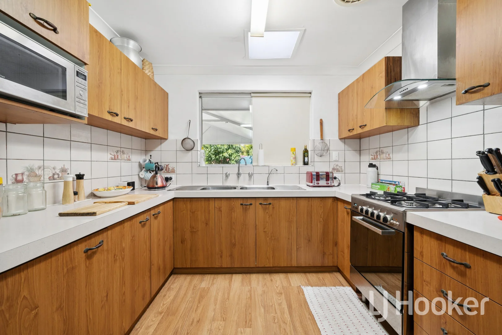 Additional image 6 of 37B Ravenhill Road, Thornlie WA 6108