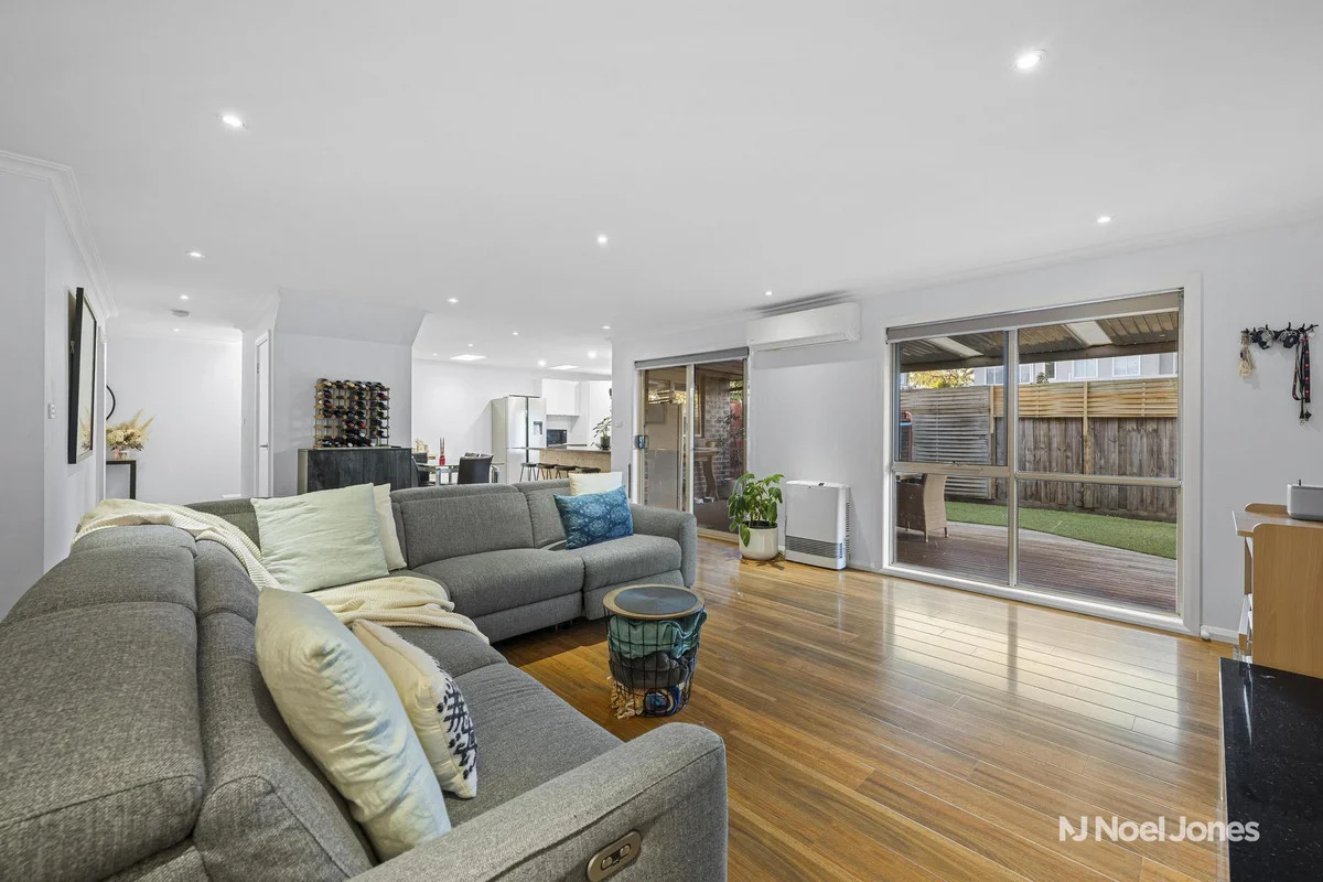 Additional image 3 of 2/50 King Parade, Knoxfield VIC 3180