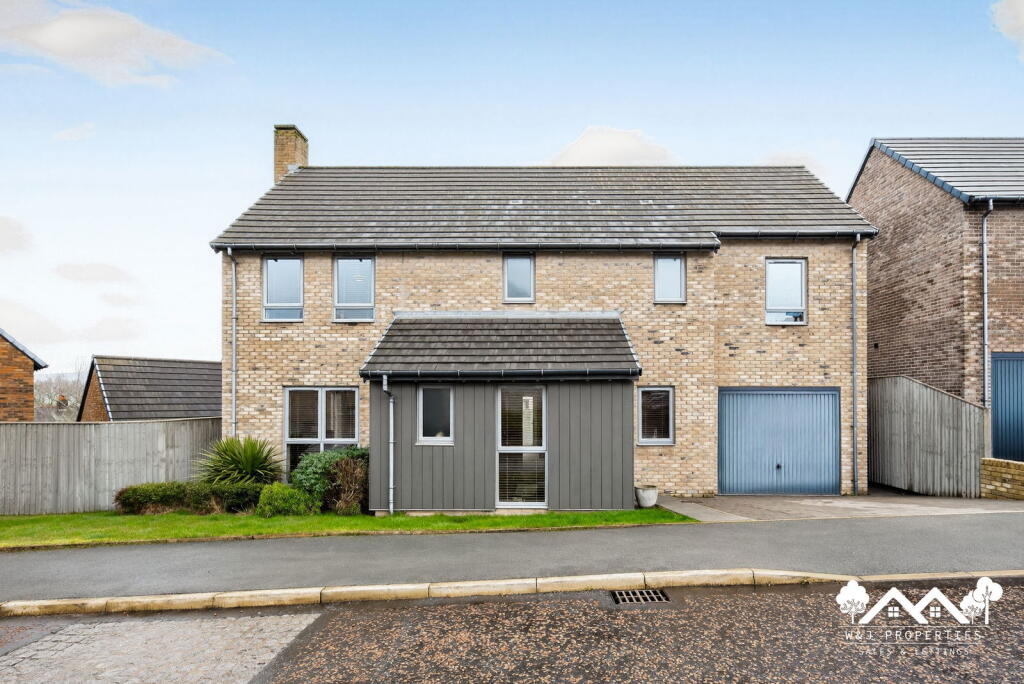 Fern Crescent, Feniscowles, BB2 5FS