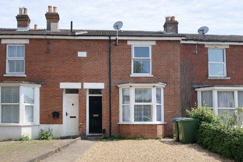 Firgrove Road, Freemantle SO15