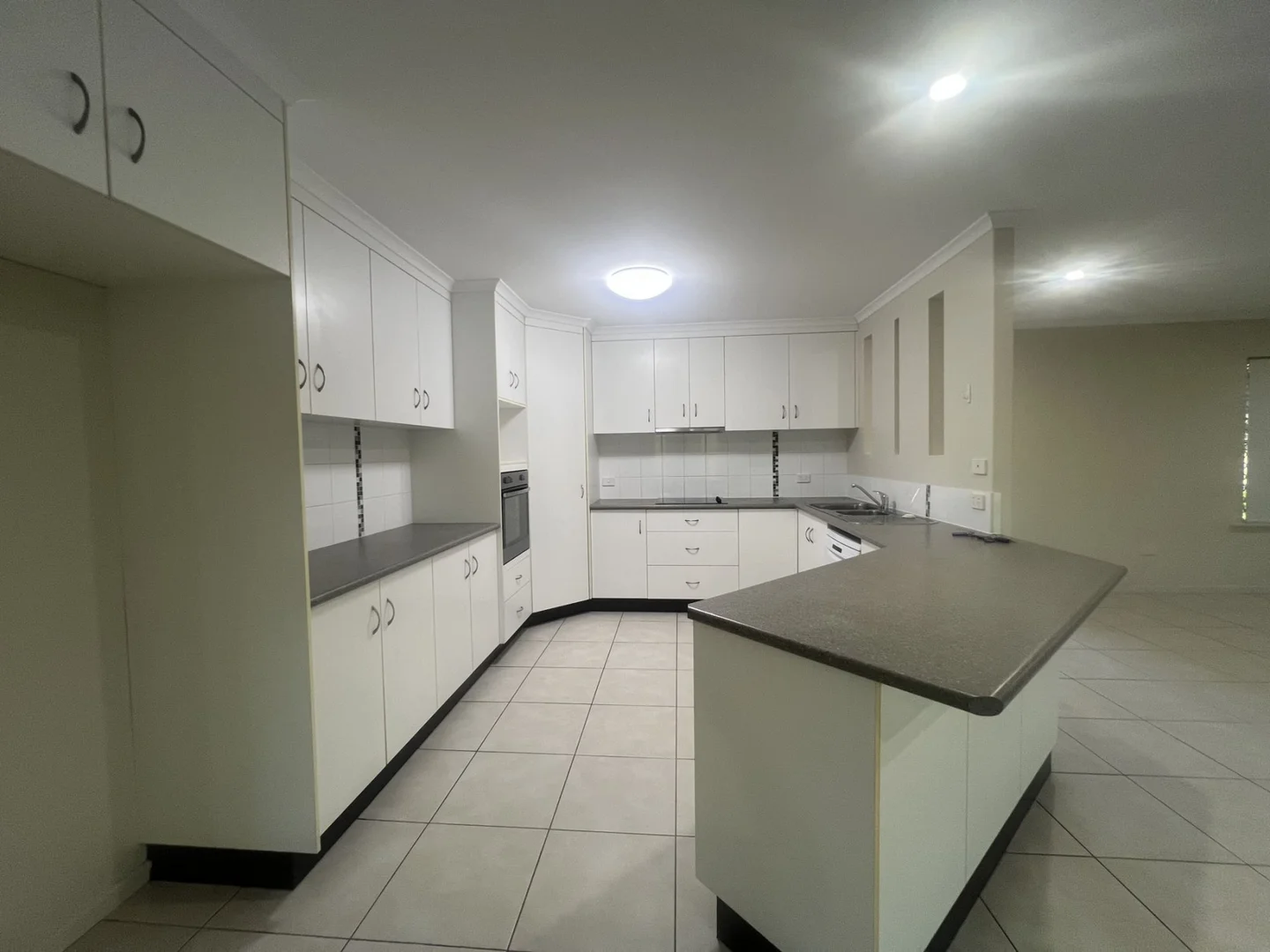 Additional image 2 of 21 Manning Street, Rural View QLD 4740