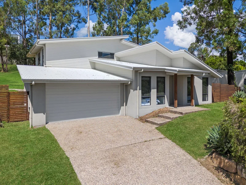 18 Bluebell Place, Brookwater QLD 4300