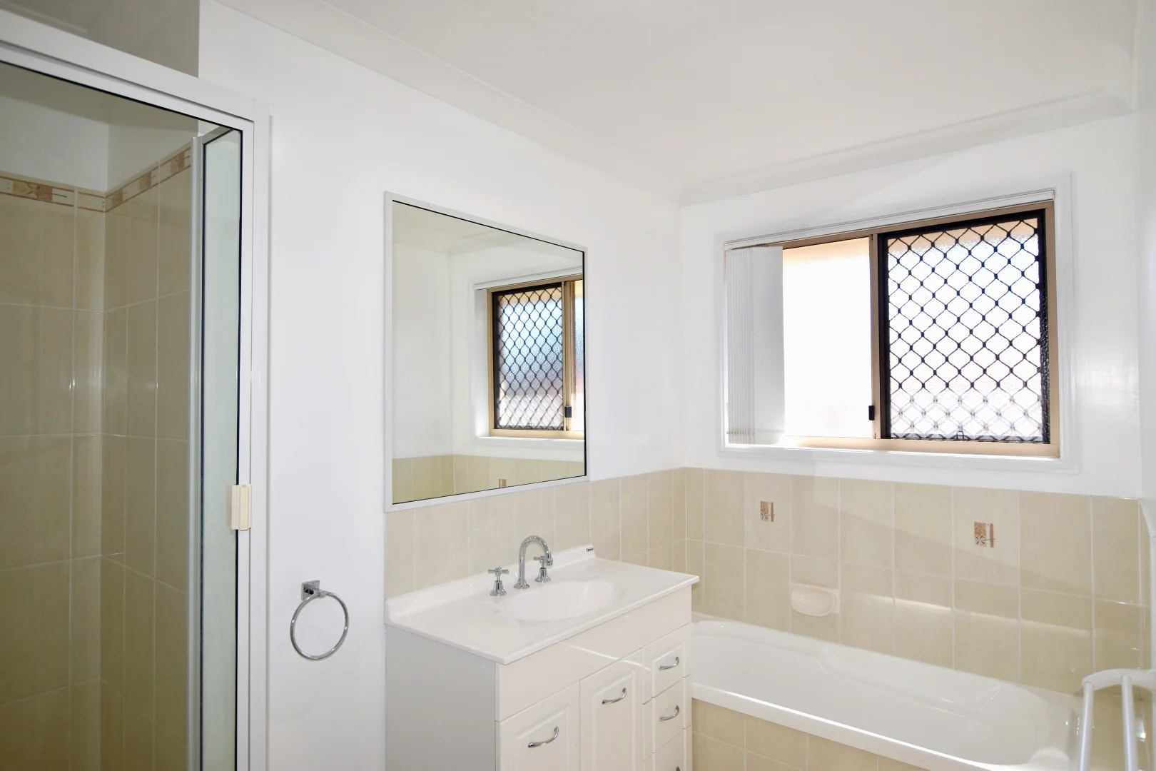 Additional image 11 of 61 Col Brown Avenue, Clinton QLD 4680