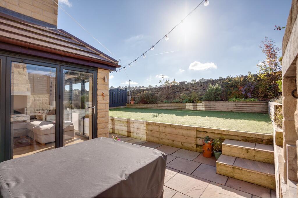 Additional image 18 of West End Drive, Cleckheaton, BD19