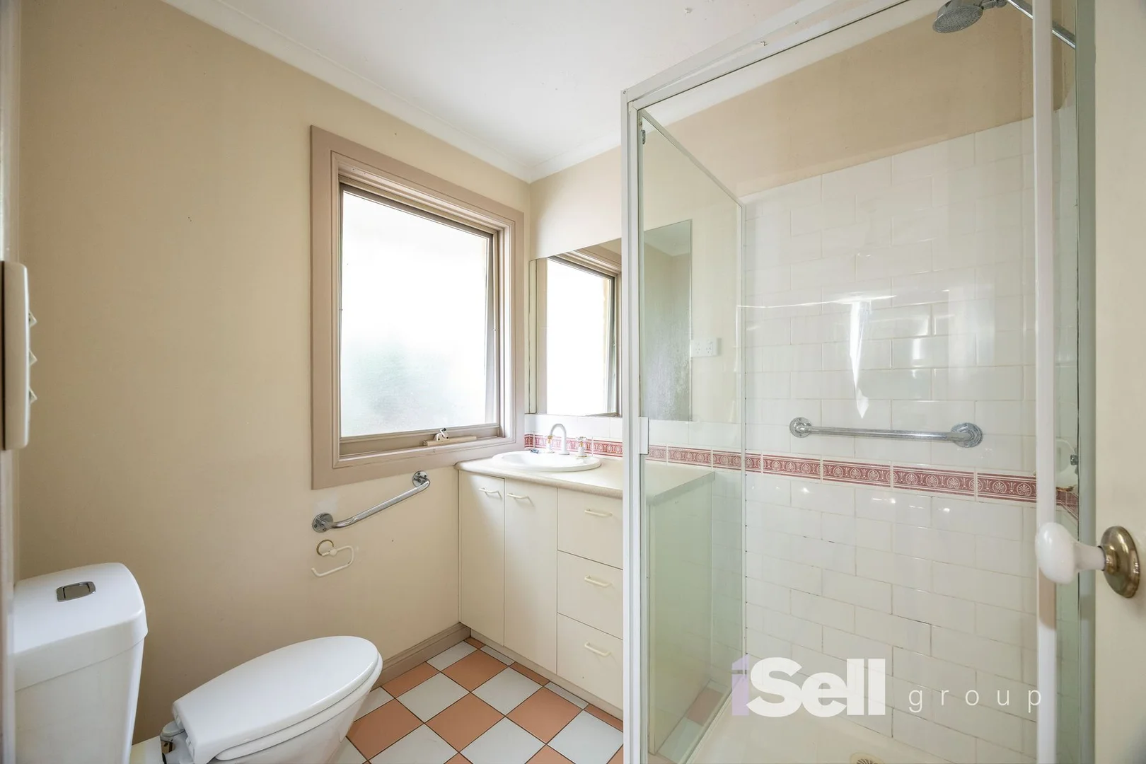 Additional image 5 of 33 Hedgeley Drive, Berwick VIC 3806