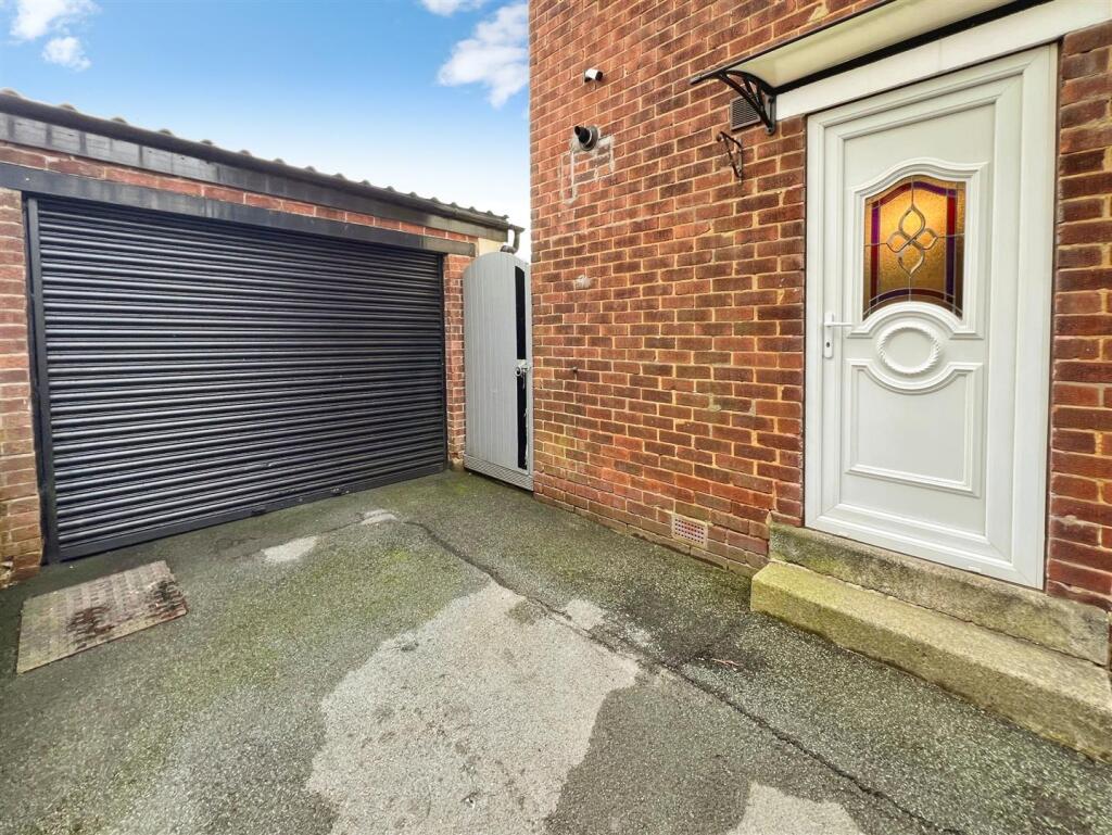 Additional image 27 of Hall Avenue, Bradford, BD2 2DT