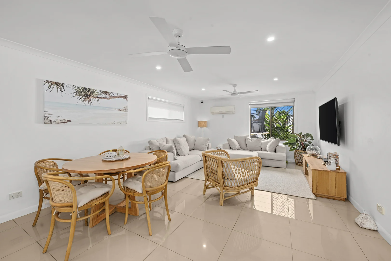 Additional image 11 of 109-111 Palm Beach Avenue, Palm Beach QLD 4221
