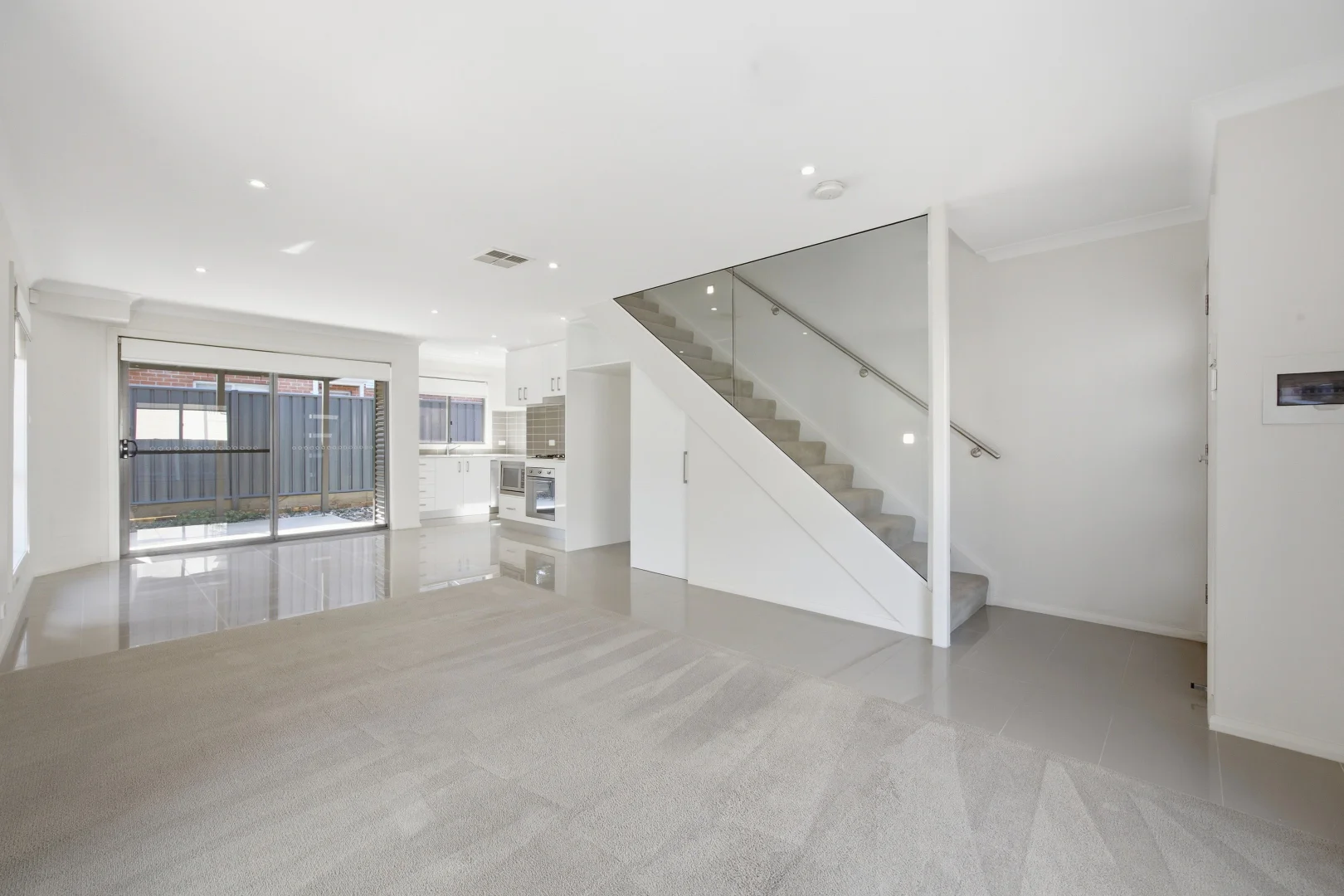 Additional image 2 of Unit 4/9 Bungendore Road, Queanbeyan East NSW 2620