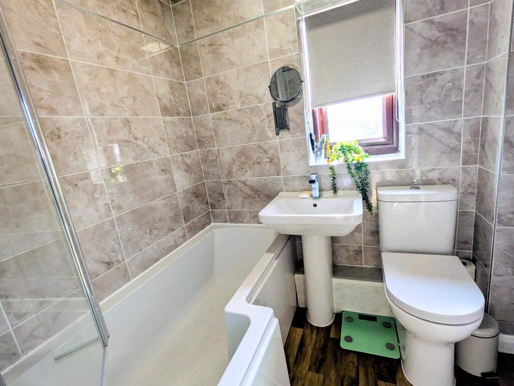 Additional image 21 of Cheviot Gate, Bradford, BD12