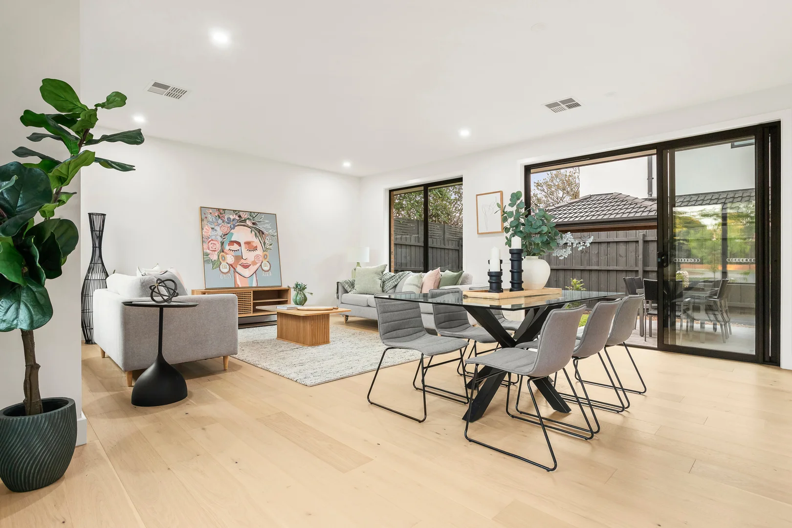 Additional image 2 of 1/7 Barter Crescent, Forest Hill VIC 3131