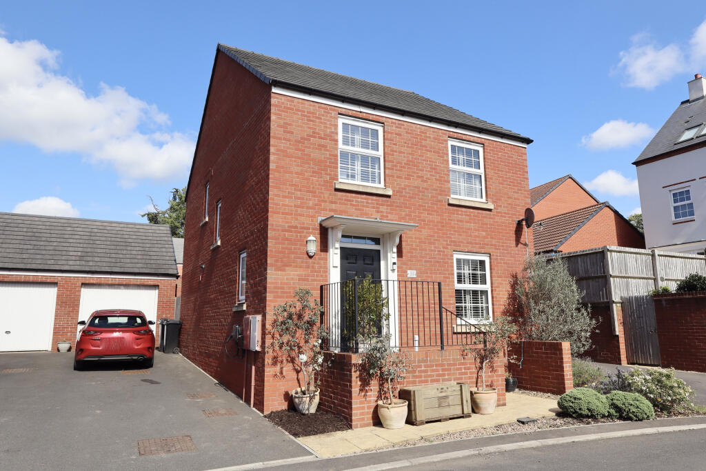 Feltham Close, Wells