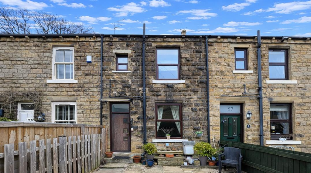 Moor Lane, Gomersal, Cleckheaton