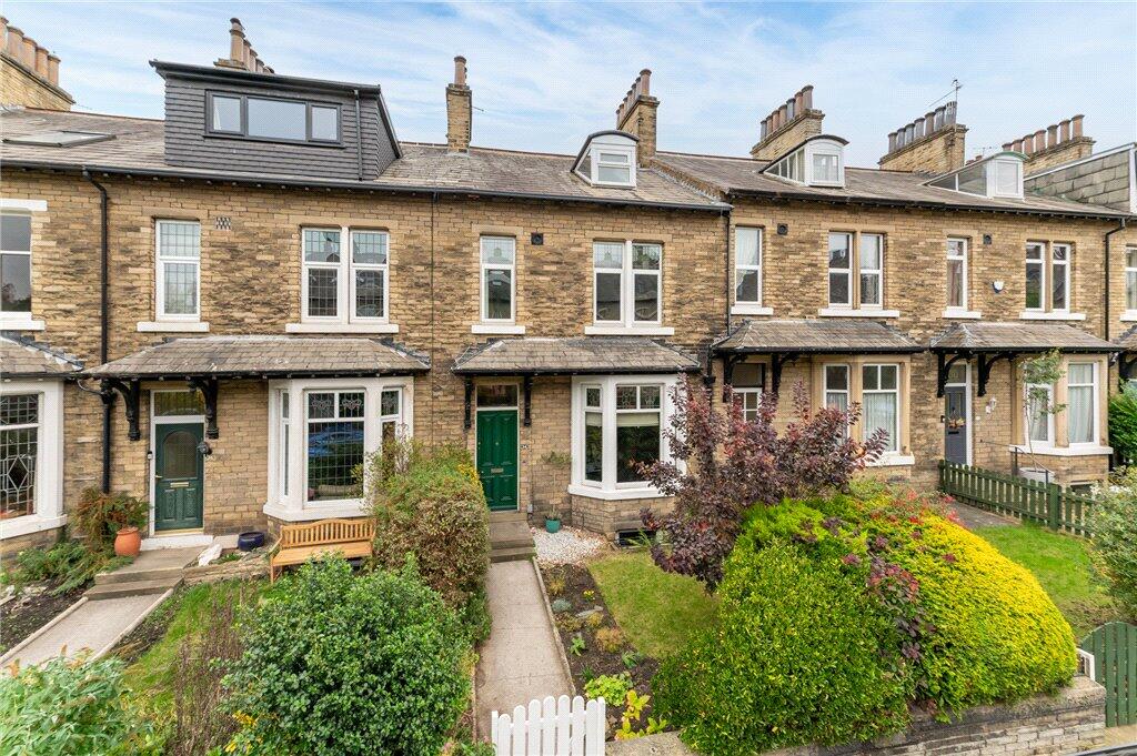 Wellington Crescent, Shipley, West Yorkshire, BD18