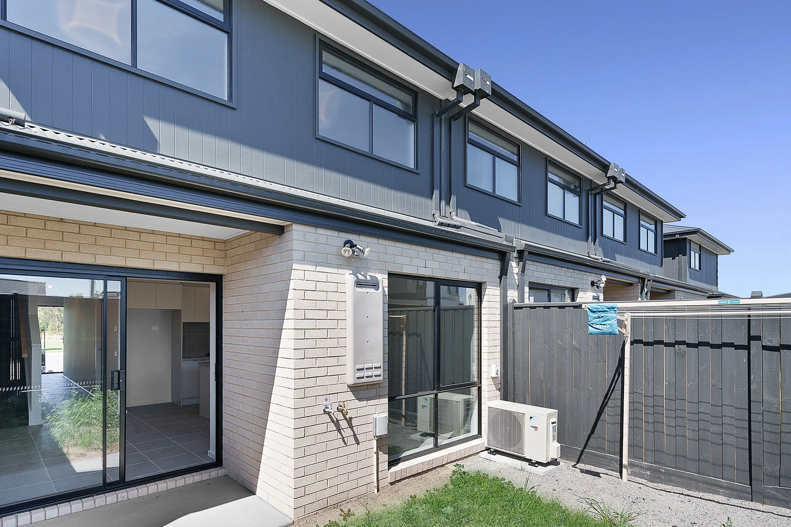 Additional image 10 of 37 Flaxlilly Crescent, Officer VIC 3809