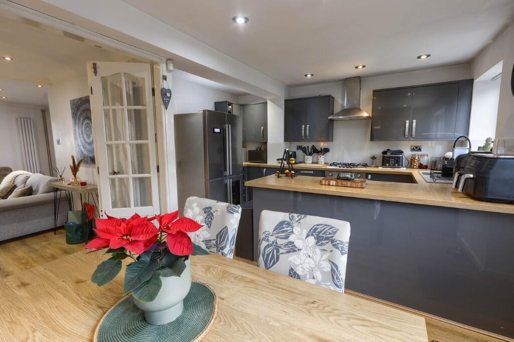 Additional image 9 of Farriers Croft, BD2 ~ With CORNER PLOT position offering POTENTIAL to extend further~