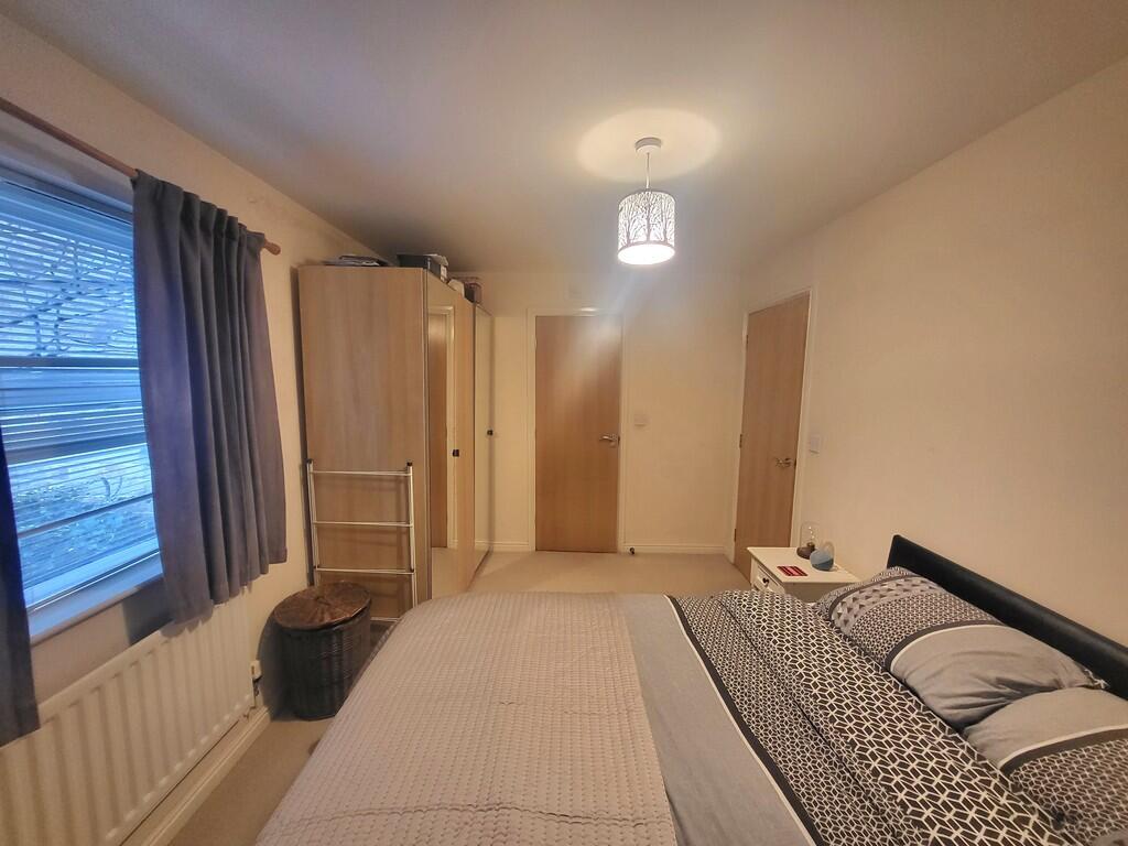 Fearnley Croft, Gomersal photo 5