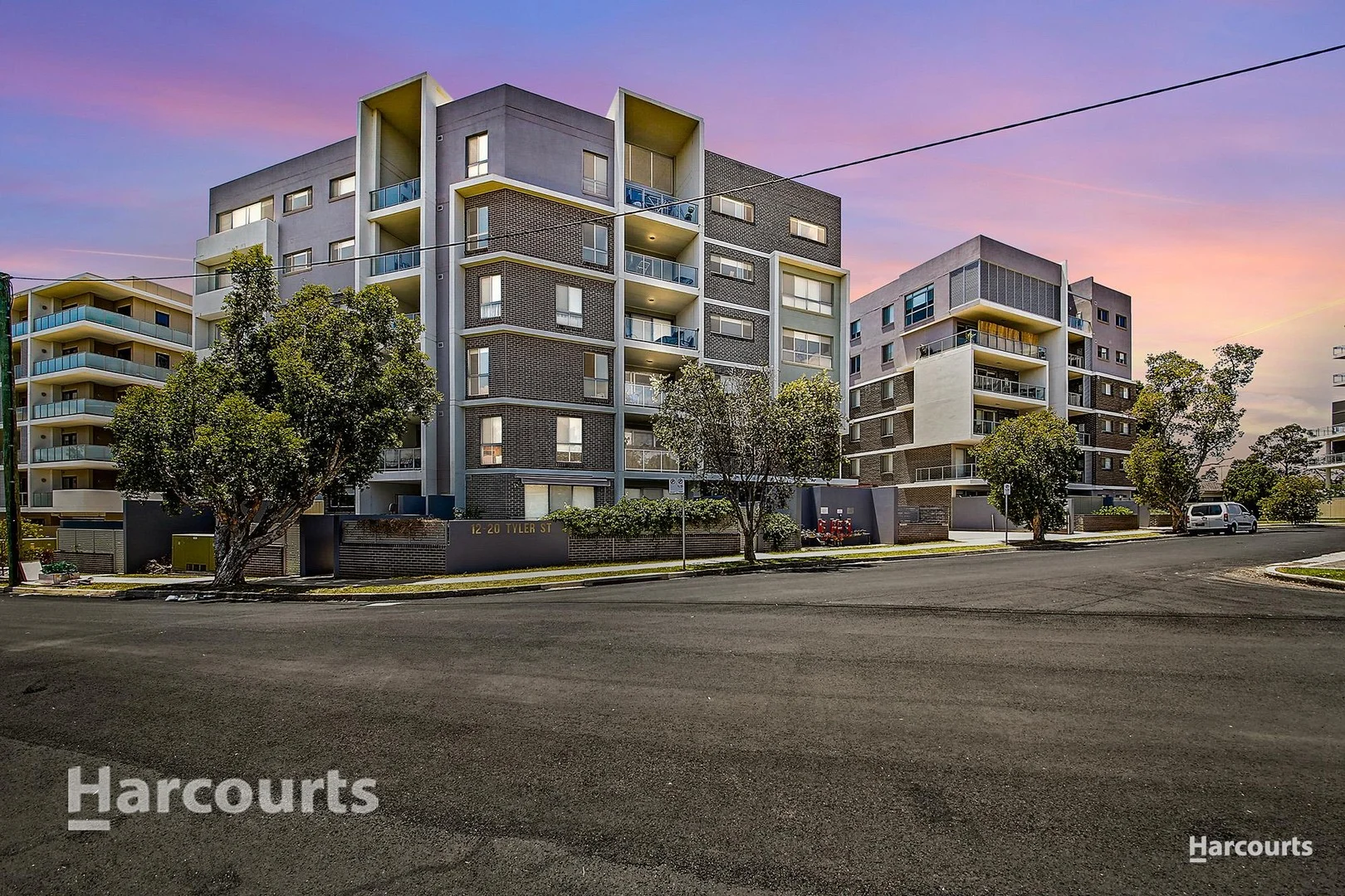 49/12-20 Tyler Street, Campbelltown NSW 2560