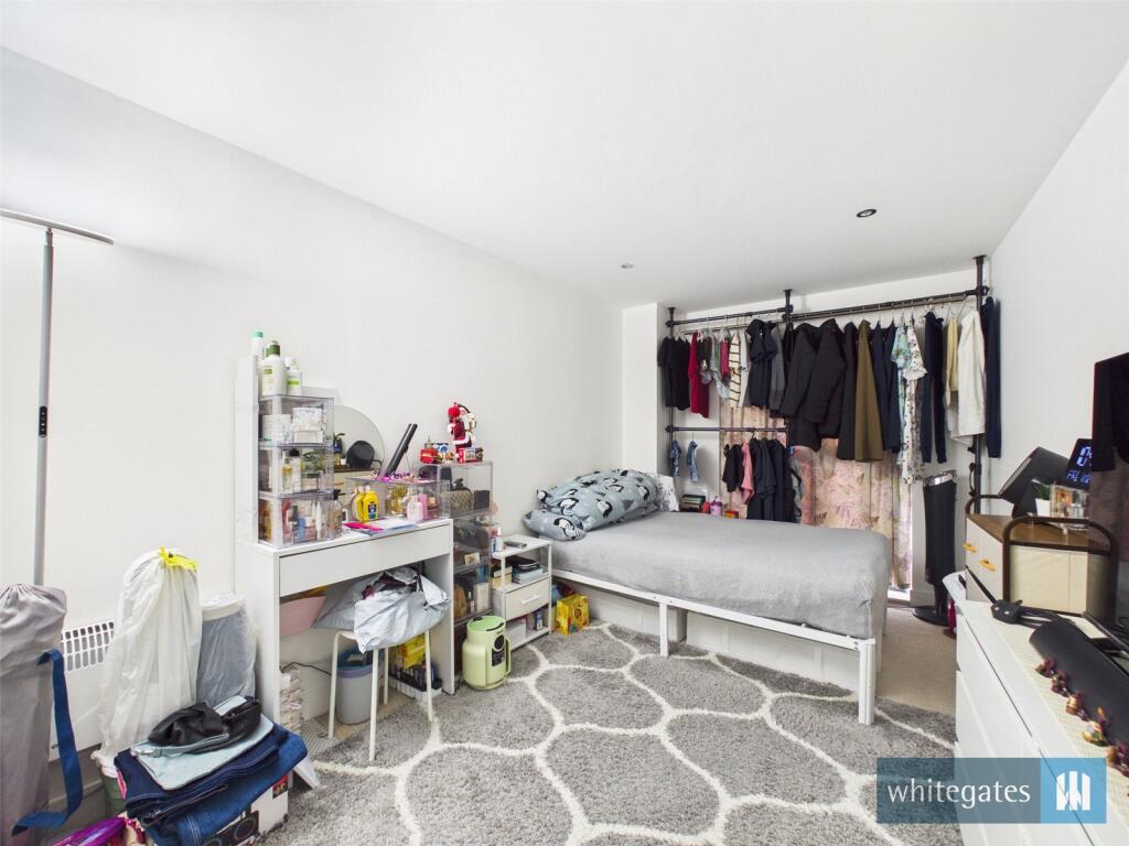 Sunbridge Road, Bradford, West Yorkshire, BD1 photo 4