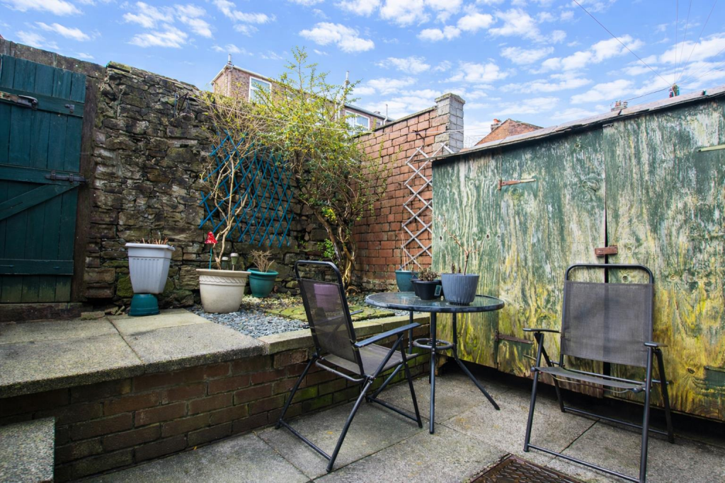 Jubilee Street, Bold Venture photo 4