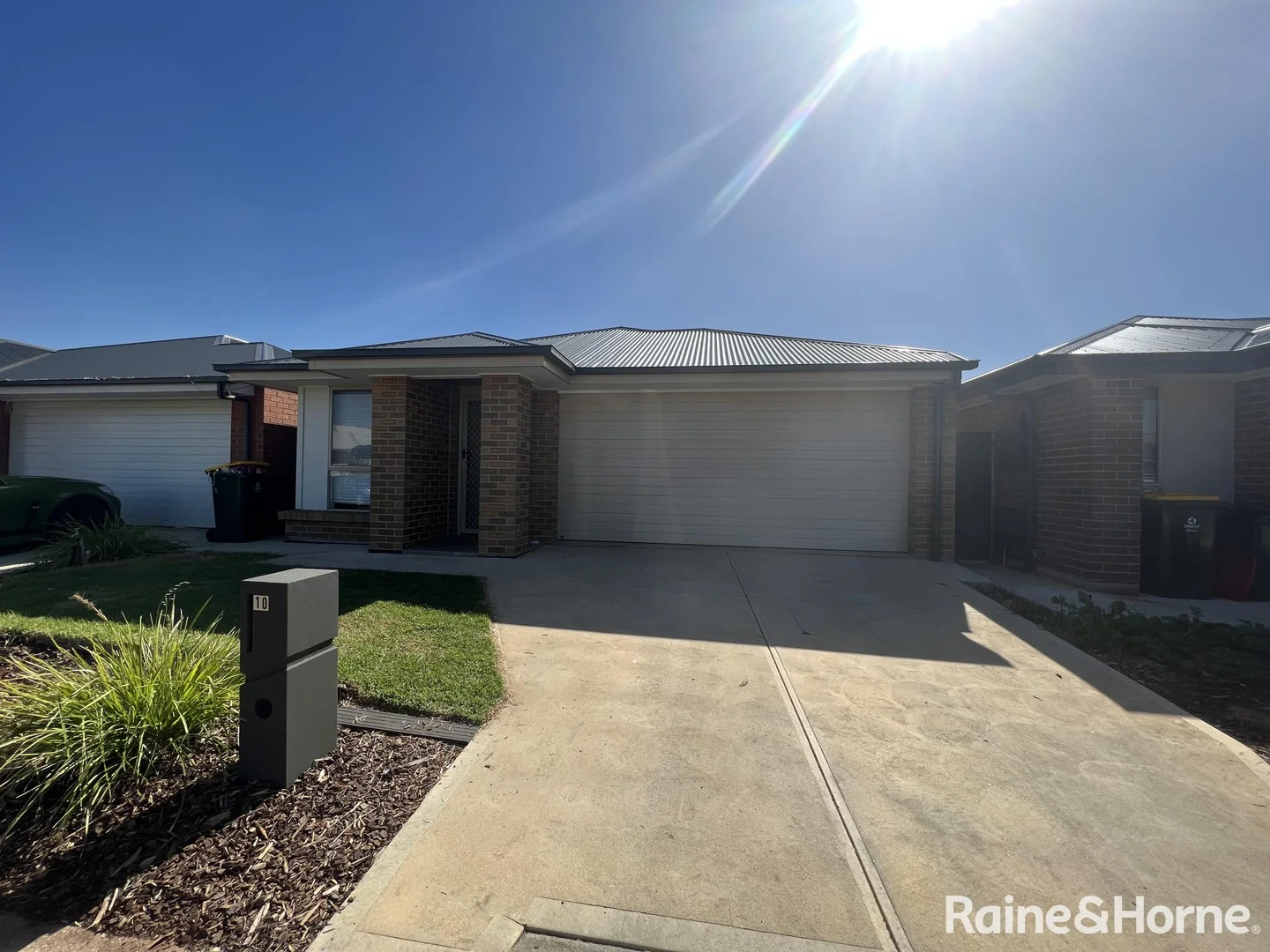 10 Parkdale Lane, Andrews Farm SA 5114