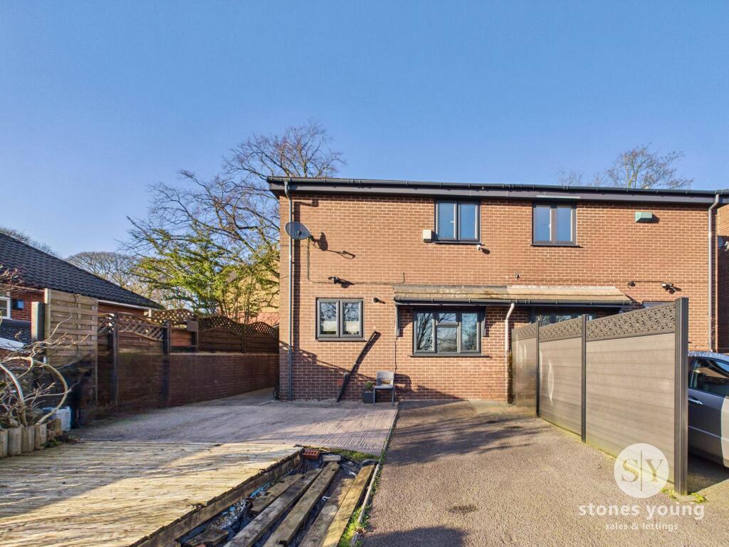 Shear Bank Close, Blackburn, BB1