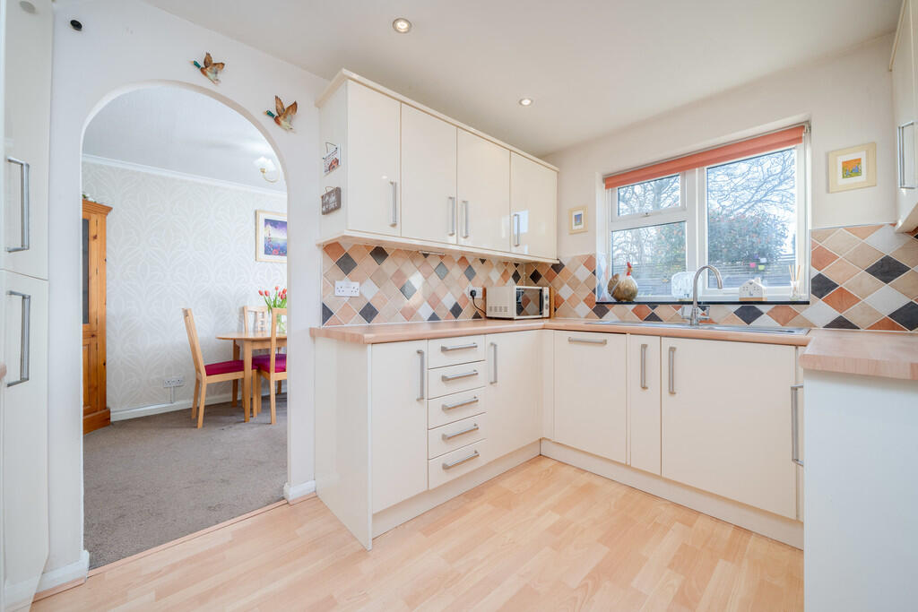 Additional image 6 of Clumber Drive, Gomersal