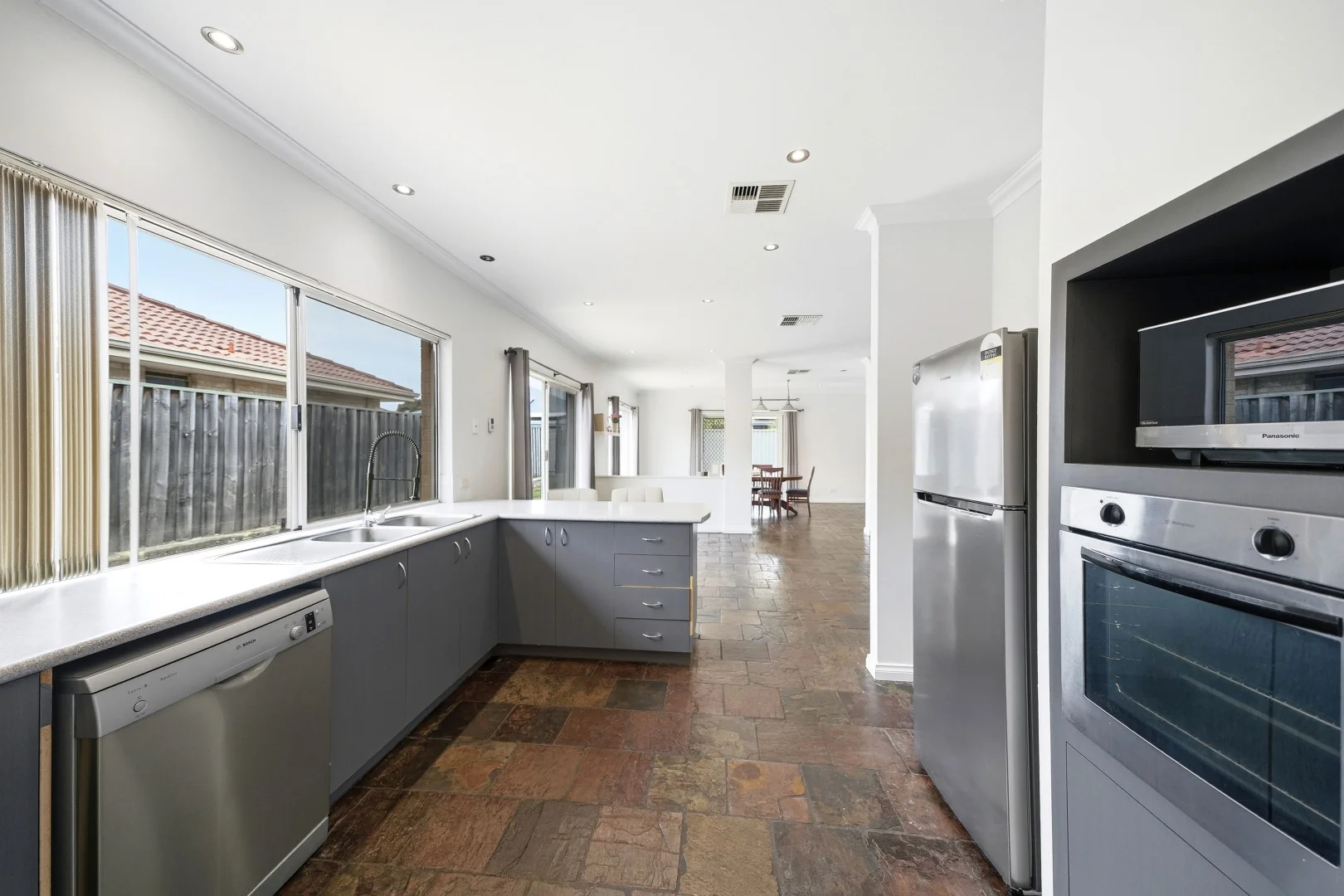 Additional image 5 of 24 Farmaner Parkway, Ellenbrook WA 6069