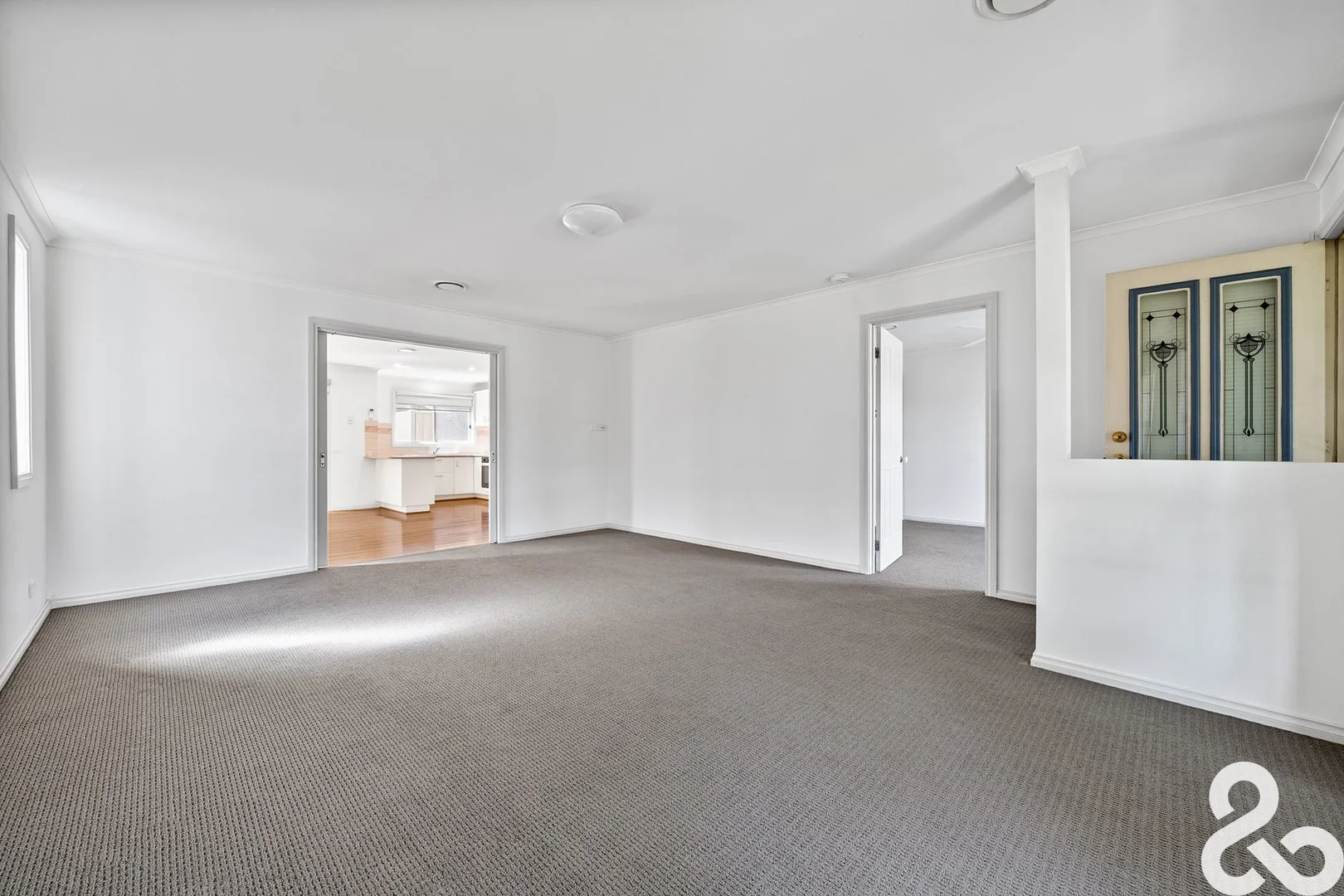 Additional image 3 of 1 Yunupingu Court, Mill Park VIC 3082