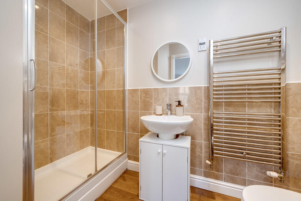 Additional image 10 of Threelands, Birkenshaw