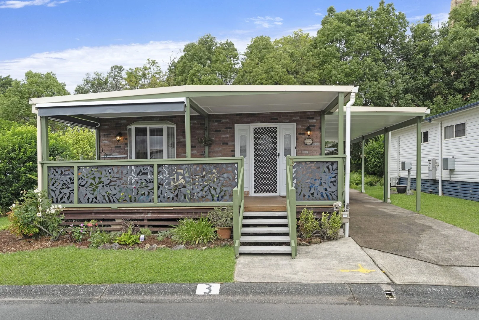 3/4 Gimberts Road, Morisset NSW 2264