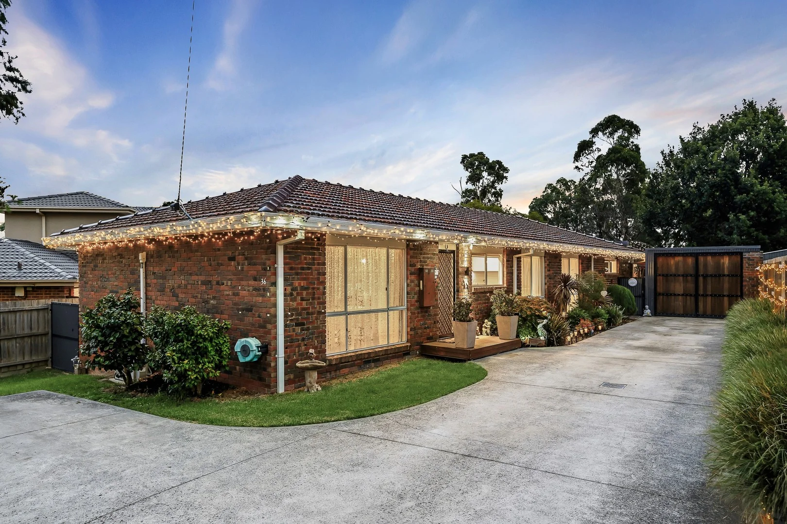 36 Barker Drive, Mooroolbark VIC 3138