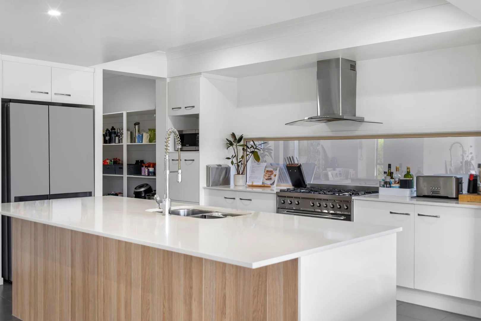 Additional image 10 of 7673 Fairway Island Boulevard, Hope Island QLD 4212