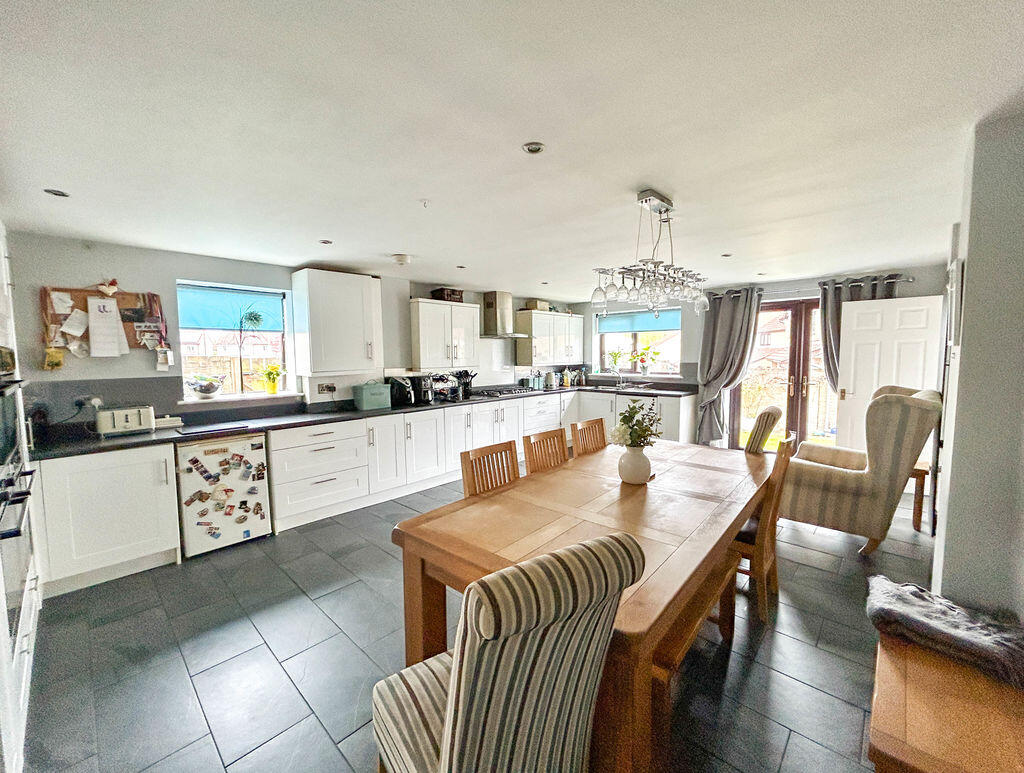 Additional image 2 of Finch Close, Shepton Mallet