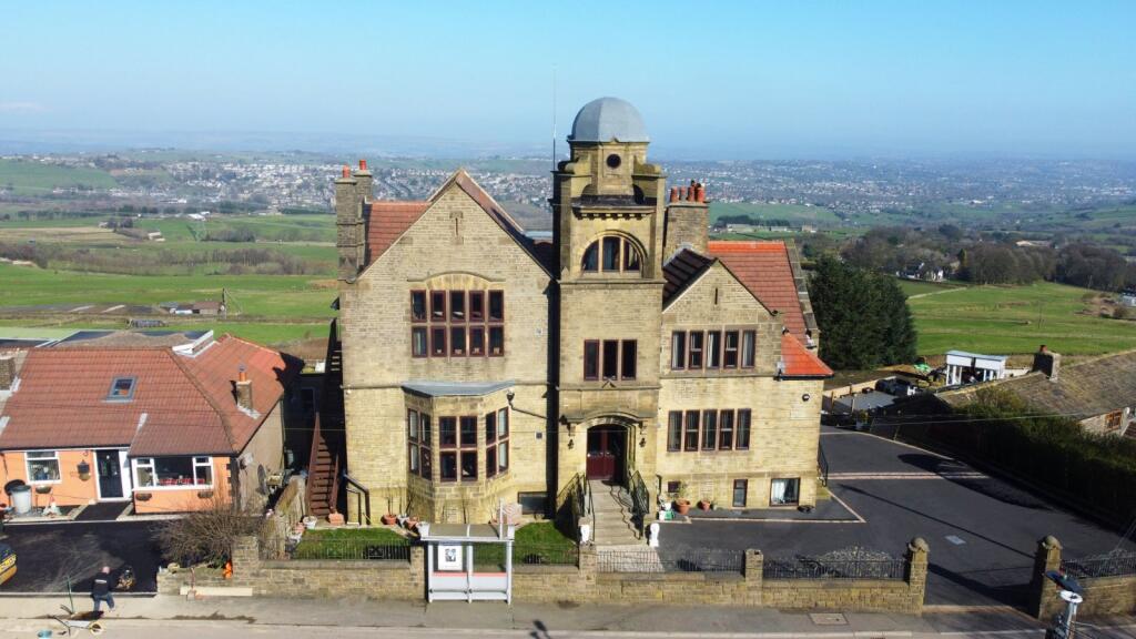 Brighouse & Denholme Road, Queensbury, Bradford, West Yorkshire, BD13