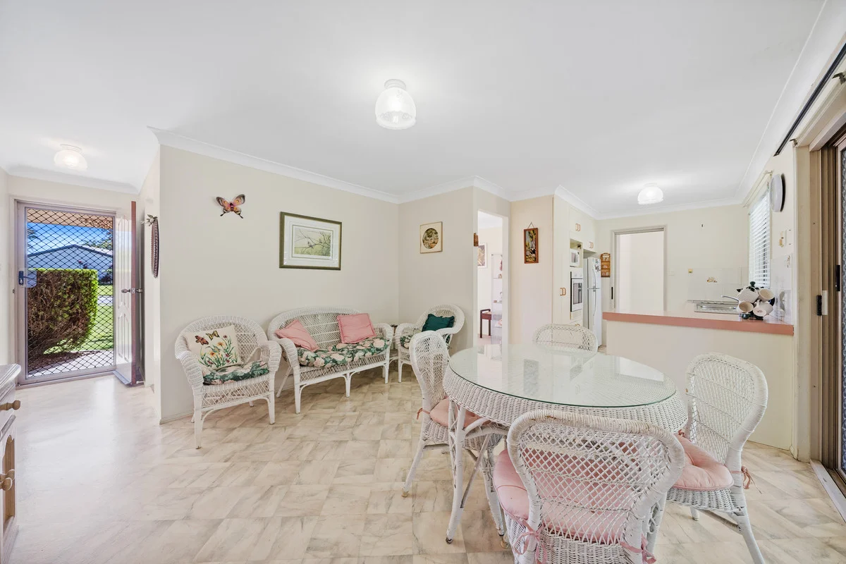54 Brosnan Drive, Capalaba QLD 4157 photo 4