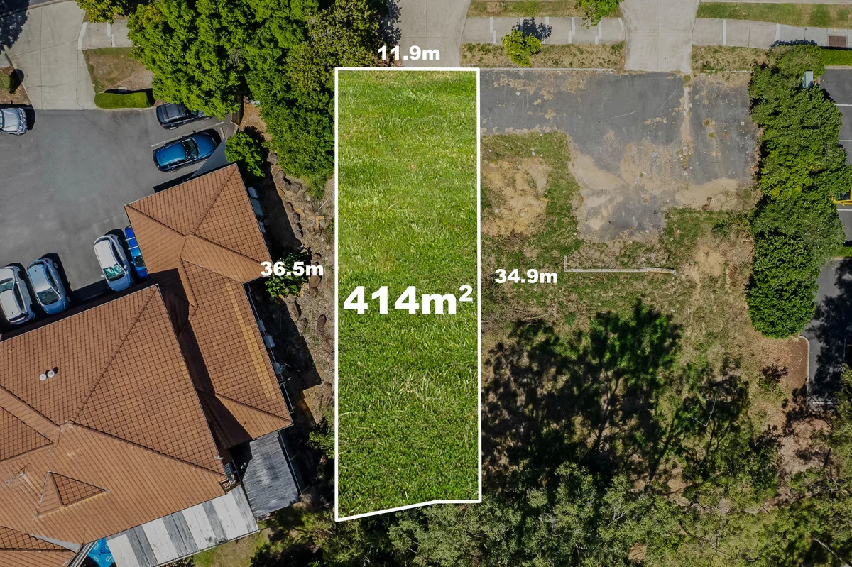 5 The Esplanade, Forest Lake QLD 4078 photo 2