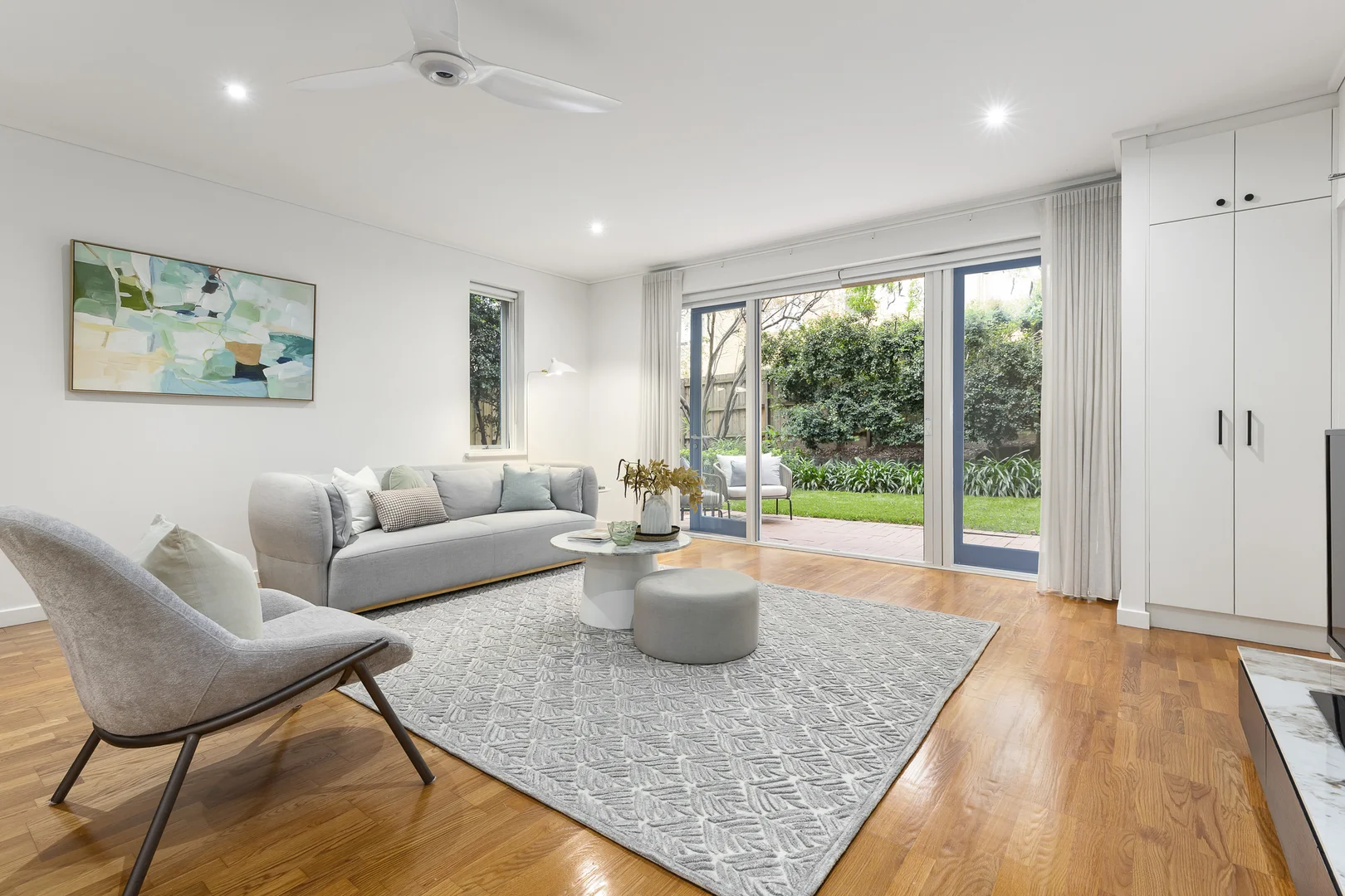Additional image 2 of 2/5 Ardoch Avenue, St Kilda East VIC 3183