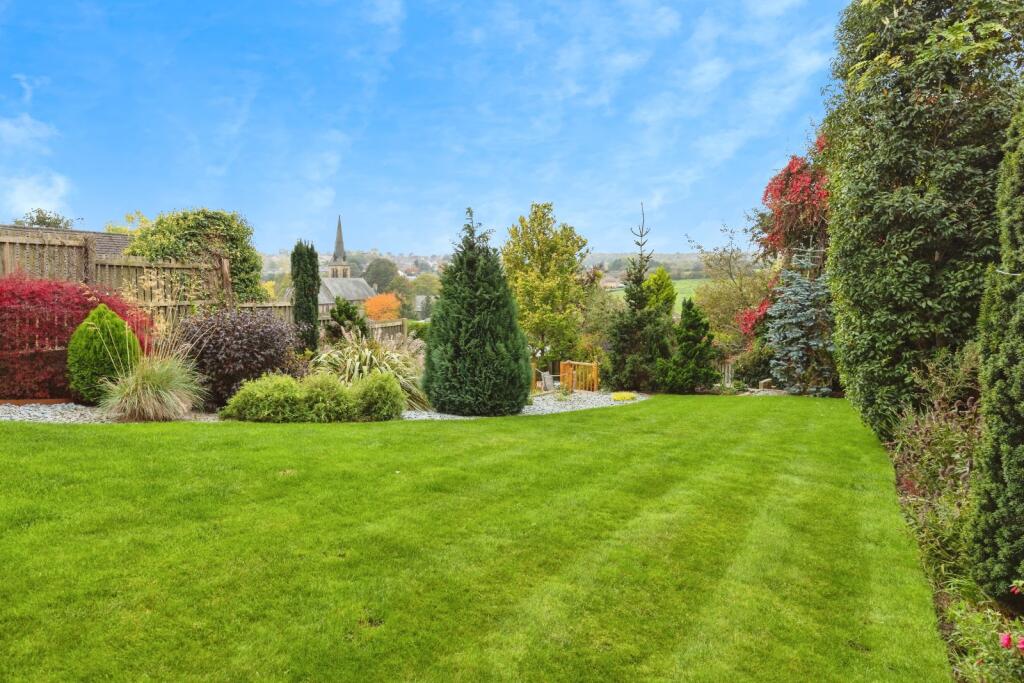Additional image 3 of Bream Avenue, Cleckheaton, BD19