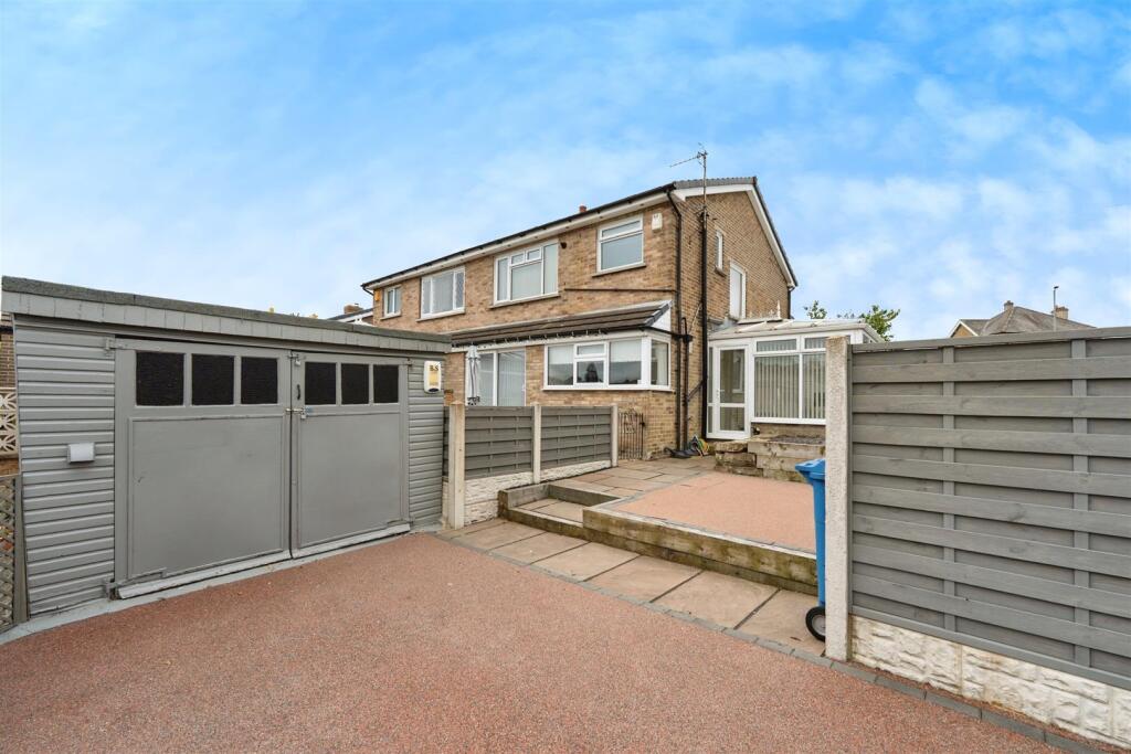 Additional image 16 of Lynndale Avenue, Cross Hills, Keighley, BD20 7DD