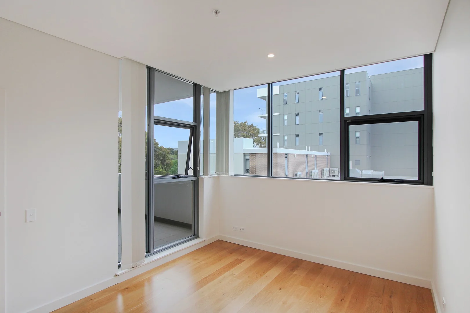 705/7 Mooltan Ave, Macquarie Park NSW 2113