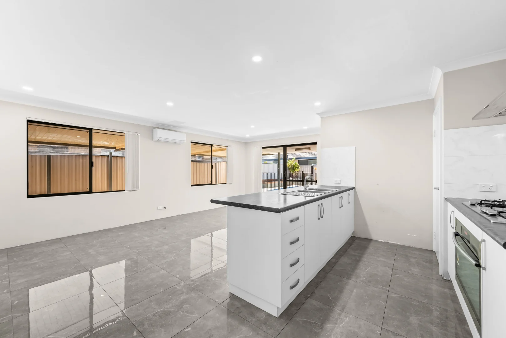 Additional image 11 of 1 Tantagee Terrace, Southern River WA 6110