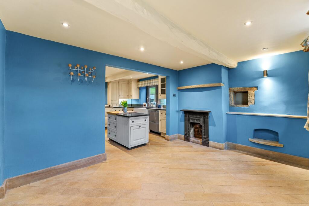 Additional image 20 of Hurst Lane, Rossendale, BB4 | 4/5 Bedroom Period Home With Stunning Views, Close to Rawtenstall