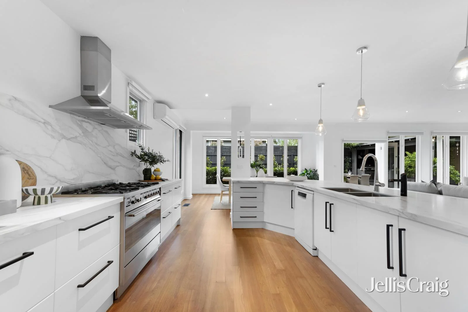 Additional image 7 of 27 Owen Street, Mitcham VIC 3132