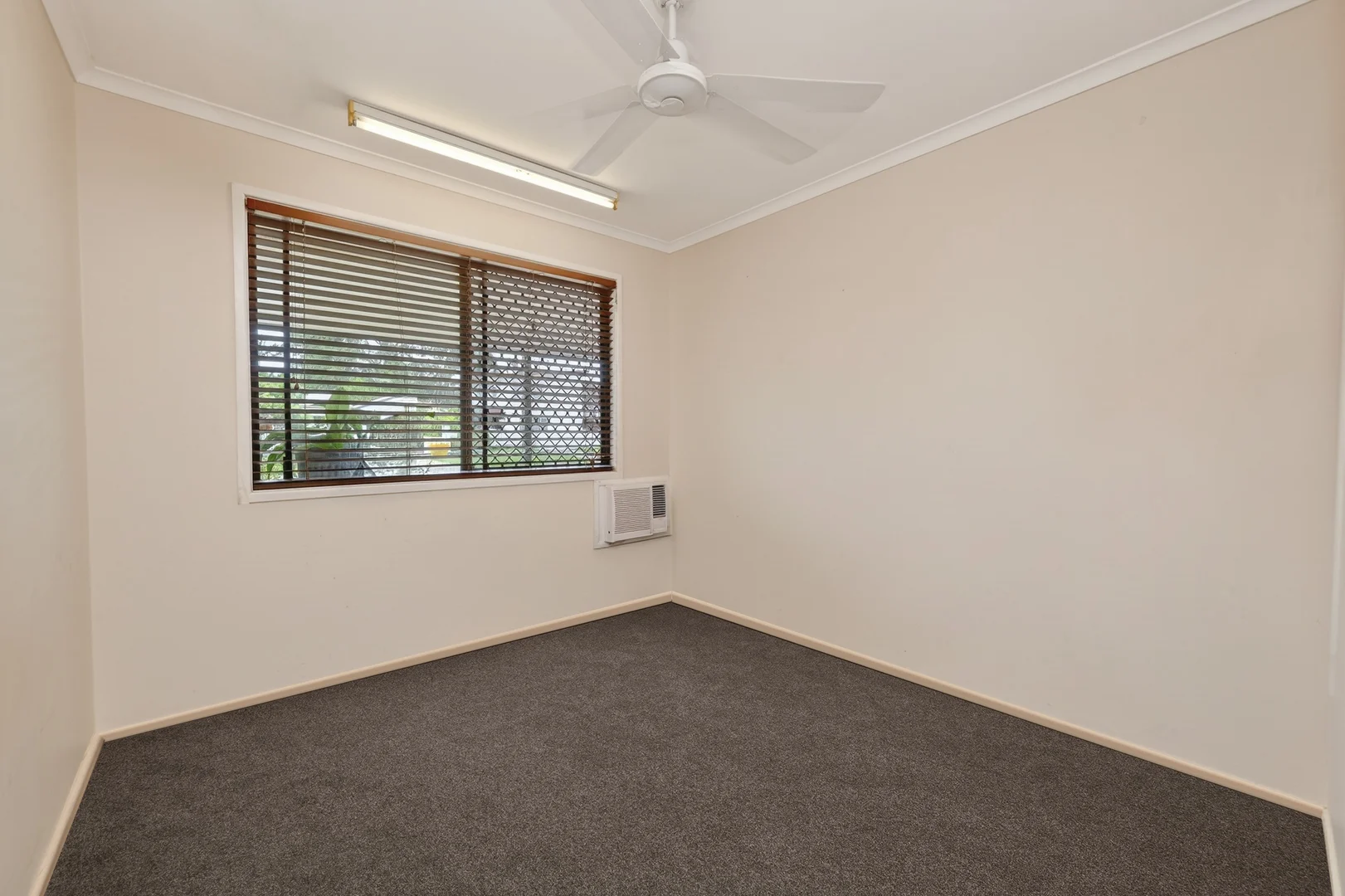 Additional image 8 of 16 Paringa Street, Cranbrook QLD 4814