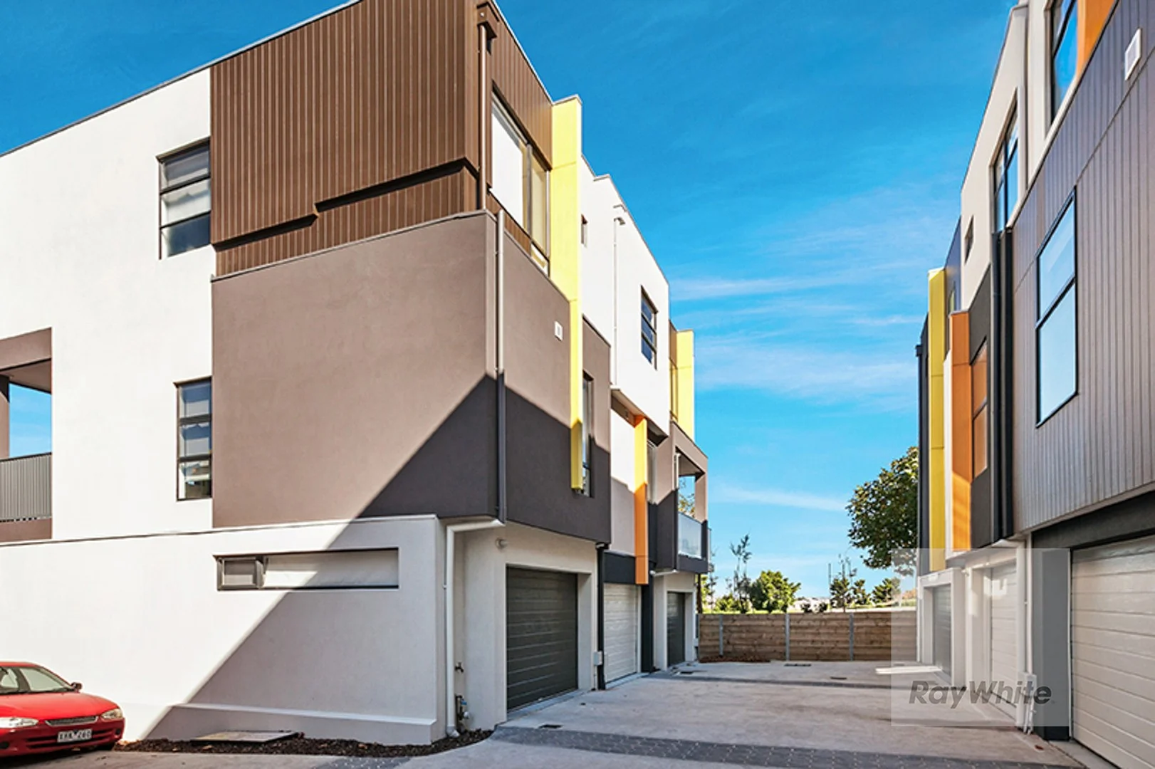 15/11 Troward Harvey Way, Craigieburn VIC 3064